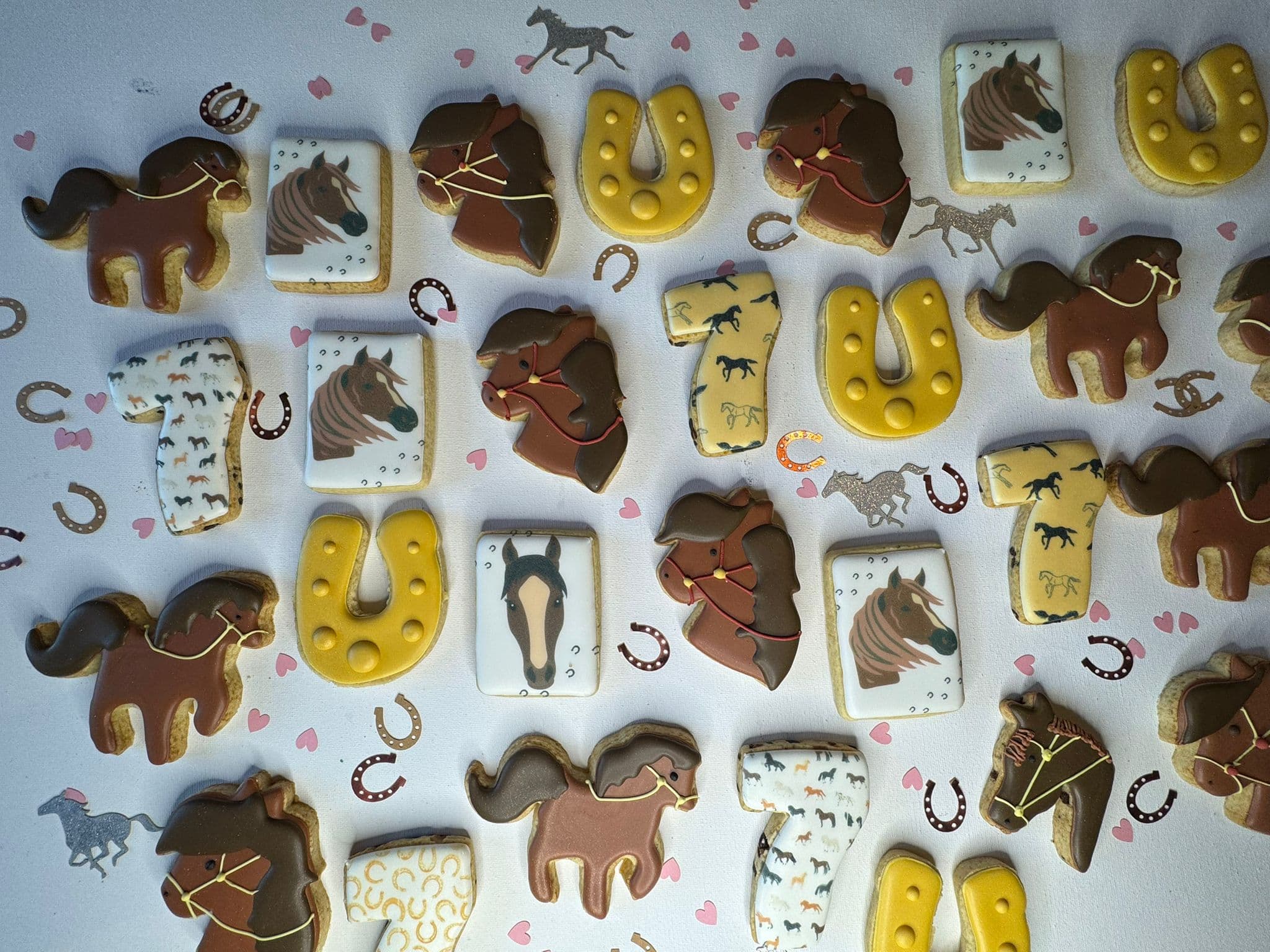Biscuits chevaux, poney, anniversaire, biscuit chiffre